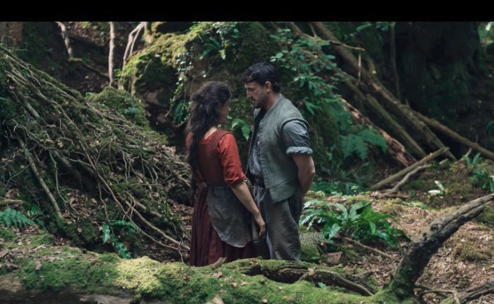 Jessie Buckley et Paul Mescal dans "Hamnet" de Chloé Zhao - 
En Mars 2026, à Holliwood, Jessie Bucklait reçoit l'Oscar de Meilleure actrice... 